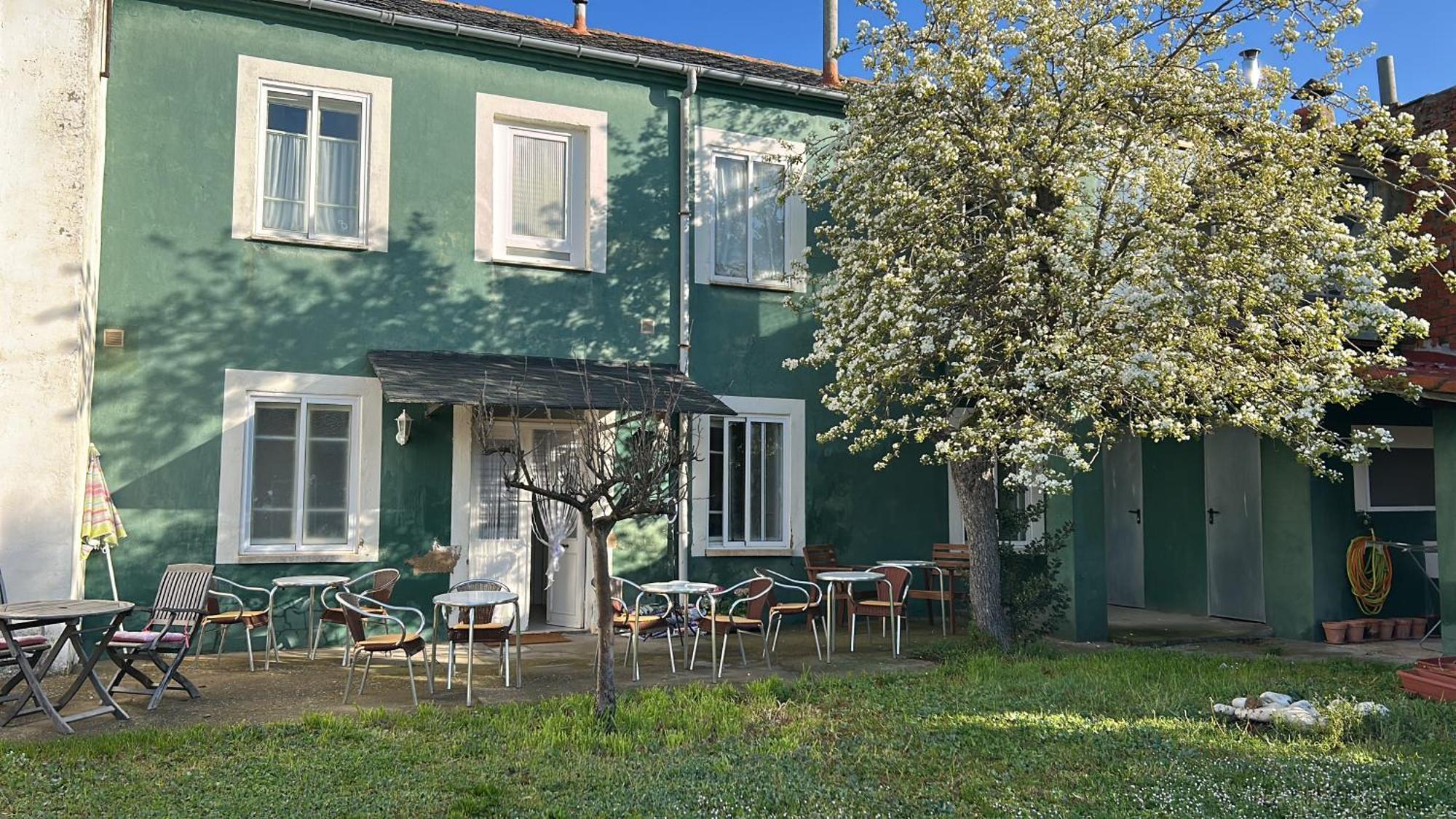 La Casa Verde Albergue ซาน มาร์ติน เดล กามิโน ภายนอก รูปภาพ